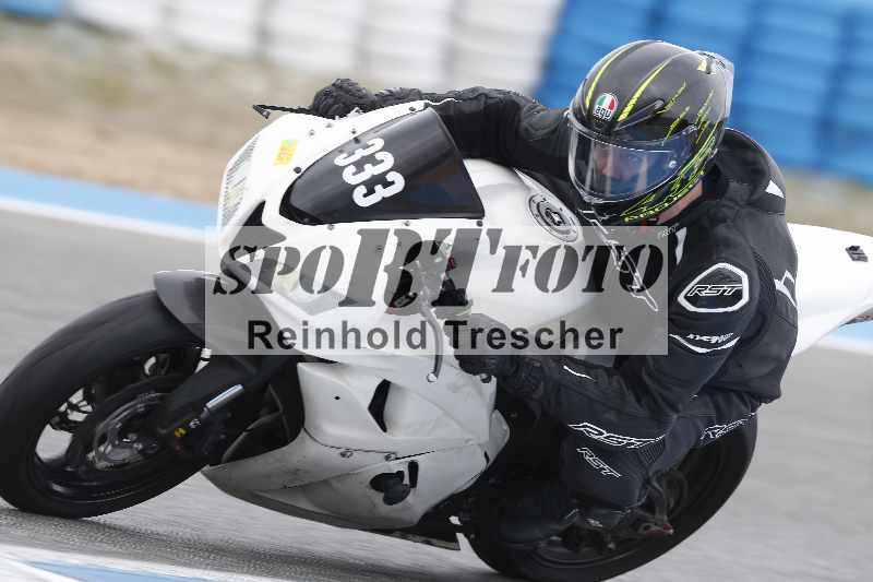 Archiv-2025/02 28.-31.01.2025 Moto Center Thun Jerez/gruen-green/333